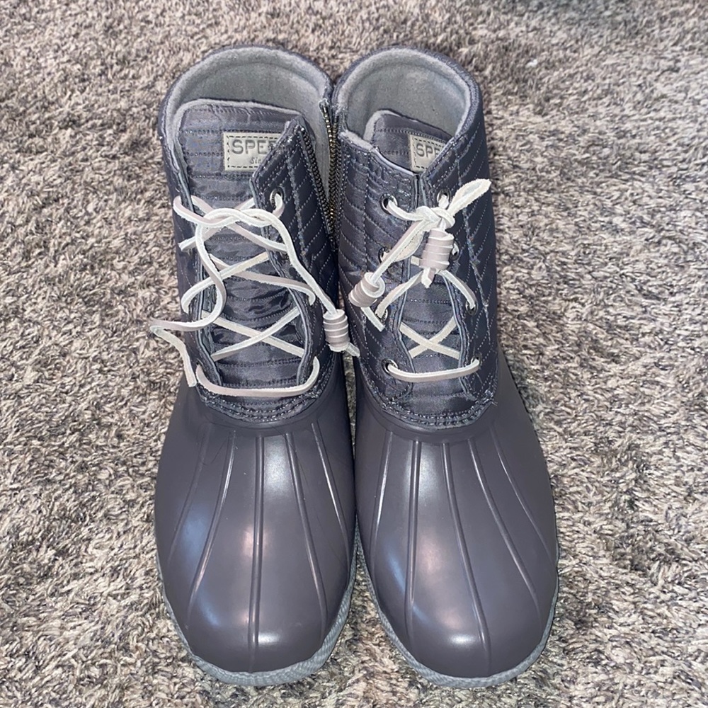 Sperry Boots size 9 1/2 / worn once